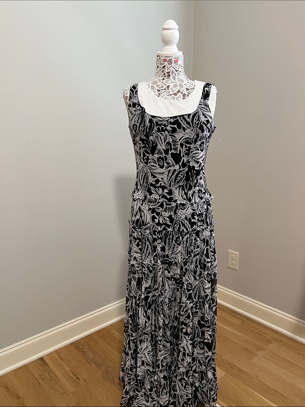 Nine West Black and White Floral Maxi Dress